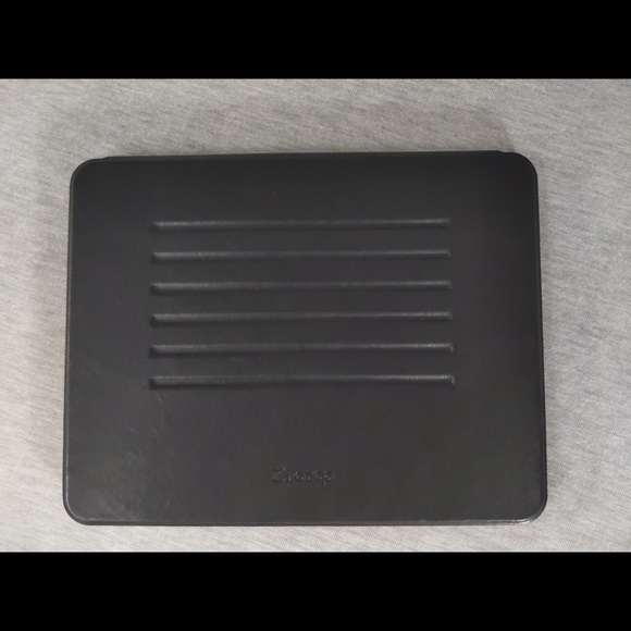 🎉 3/$20 👯‍♀️Host Pick⚡️iPad Pro 11” 2018 Generation Tablet Case - Picture 2 of 8